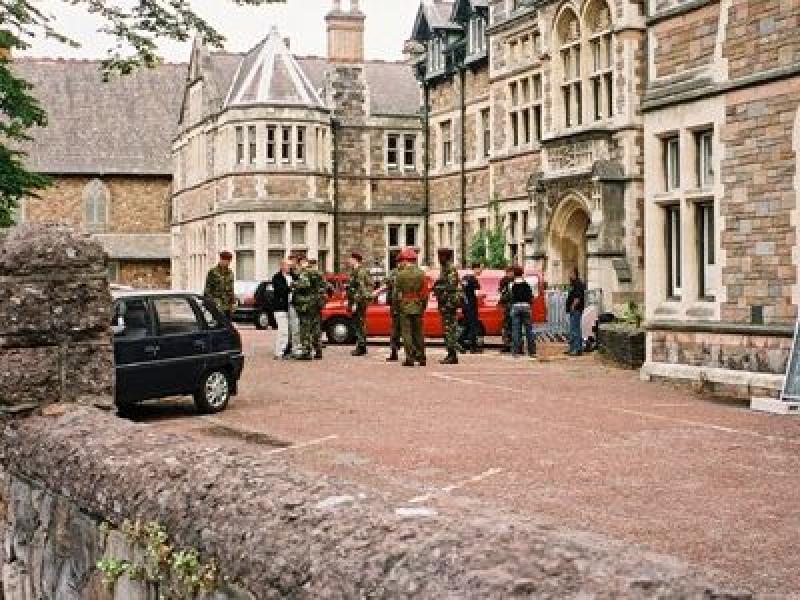 Filming at Cardiff Royal Infirmary, 18 Jul 2004. Photo: Dave Shuttleworth
