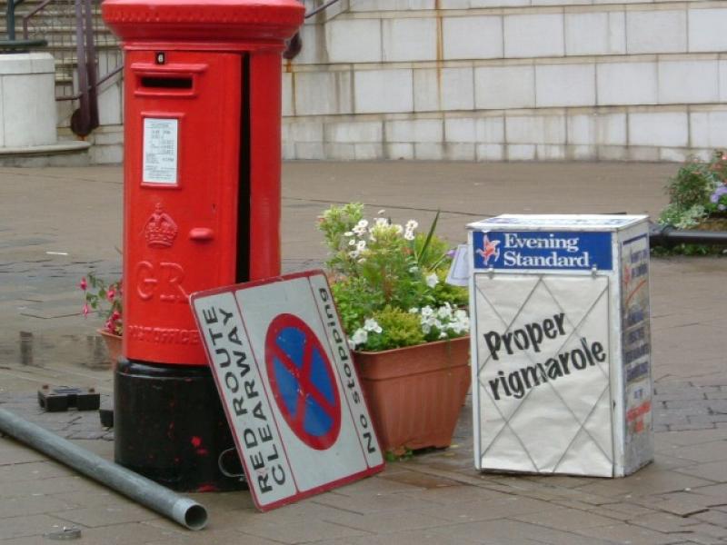 Filming at Queen's Arcade, 20 Jul 2004. Photo: Gareth Price