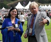 Diana Gabaldon and Frazer Hines, 2009 (Credit: Jean Brittain, via Diana Gabaldon)