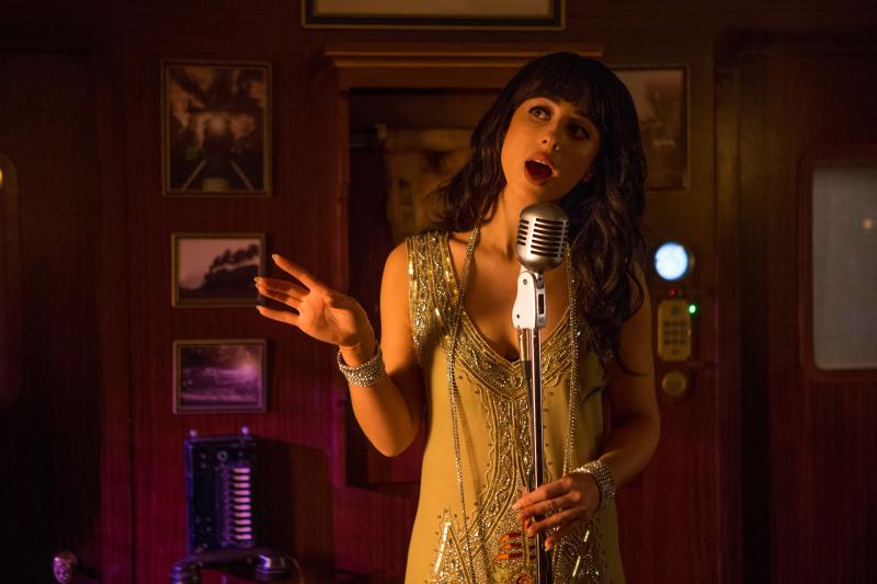 Mummy On The Orient Express -  Foxes (Credit: Adrian Rogers, BBC/BBC Worldwide 2014)