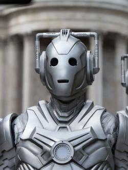 The Cybermen at St Pauls (Credit: BBC/Jack Barnes)