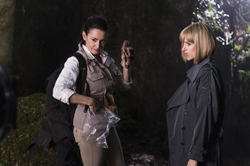 Class - Ep7 - The Metaphysical Engine, or What Quill Did - Dorothea (POOKY QUESNEL), Miss Quill (KATHERINE KELLY) (Credit: BBC/Simon Ridgeway)
