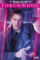 Torchwood_2_3_Cover_B (Credit: Titan)