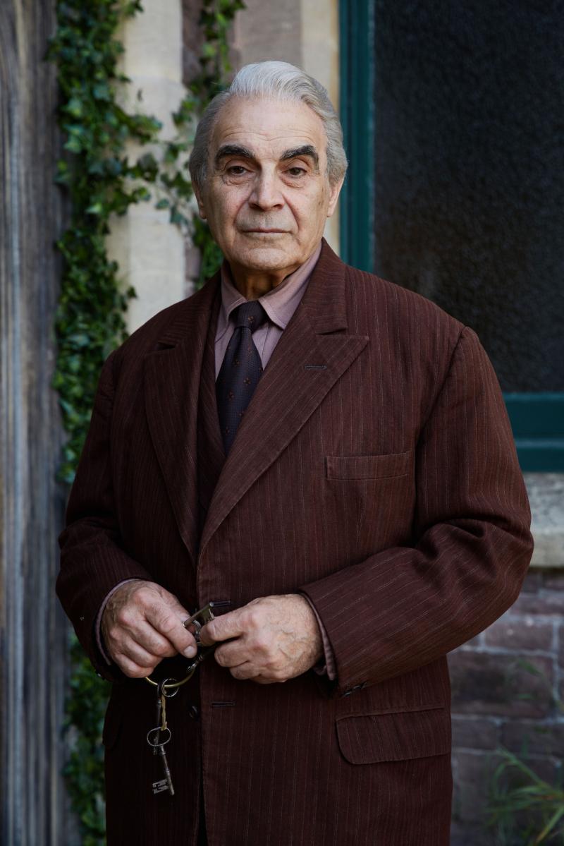 Knock Knock The Landlord (DAVID SUCHET) (Credit: BBC/BBC Worldwide (Simon Ridgway))