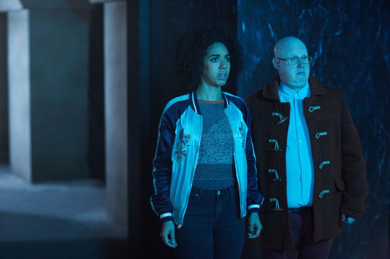 The Pyramid At The end Of The World: Bill (Pearl Mackie), Nardole (Matt Lucas) (Credit: BBC/BBC Worldwide (Simon Ridgway))
