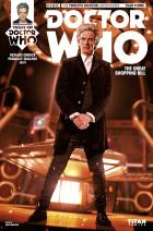 Doctor Who News - Cover B (Credit: Titan )