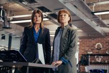 The Power of the Doctor: Ace (SOPHIE ALDRED) and Tegan (JANET FIELDING) (Credit: BBC Studios/James Pardon)