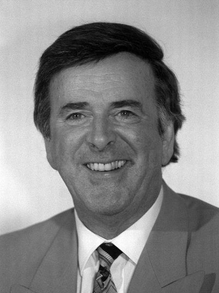 Sir Terry Wogan (1938-2016)