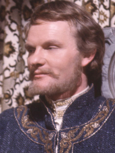 Julian Glover