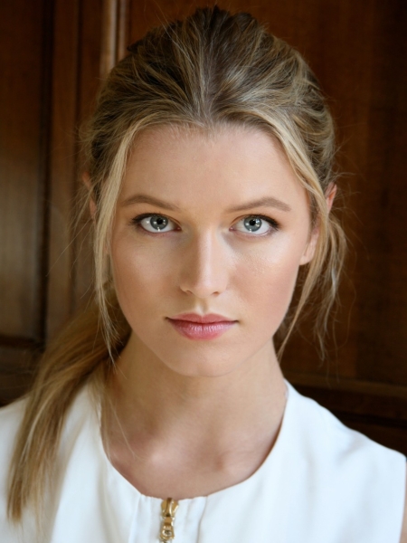 Lily Travers