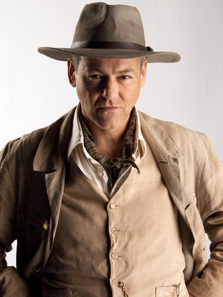 Rupert Graves