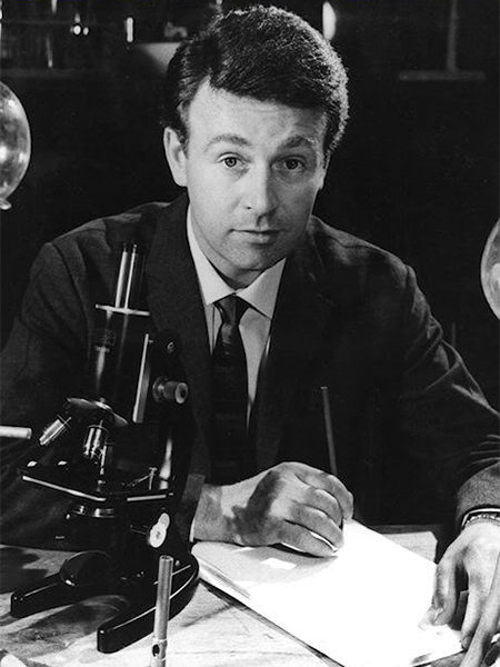 Ian Chesterton - 